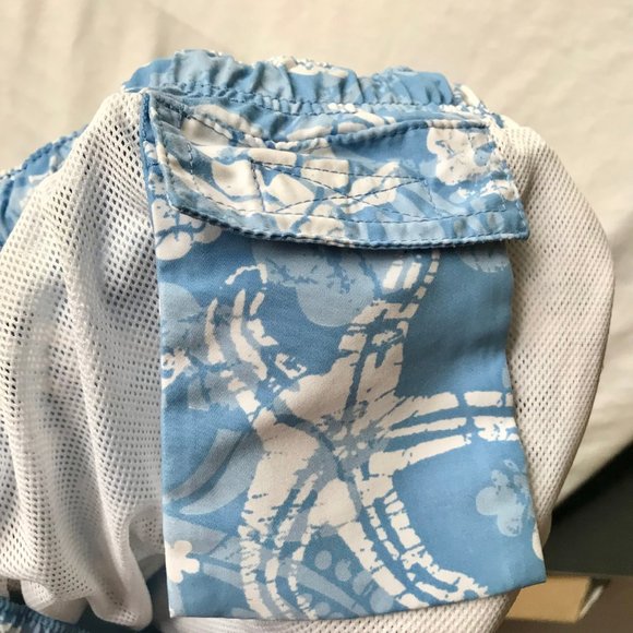 Vineyard Vines Swim Trunks Mens Size XL 18 Blue Bathing Suit Turtle Fish Dolphin - Picture 13 of 16